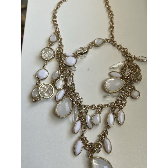 Multi Strand Beaded Long Necklace Clear Acrylic White And Gold Tone 20-26 Inch - Picture 5 of 6